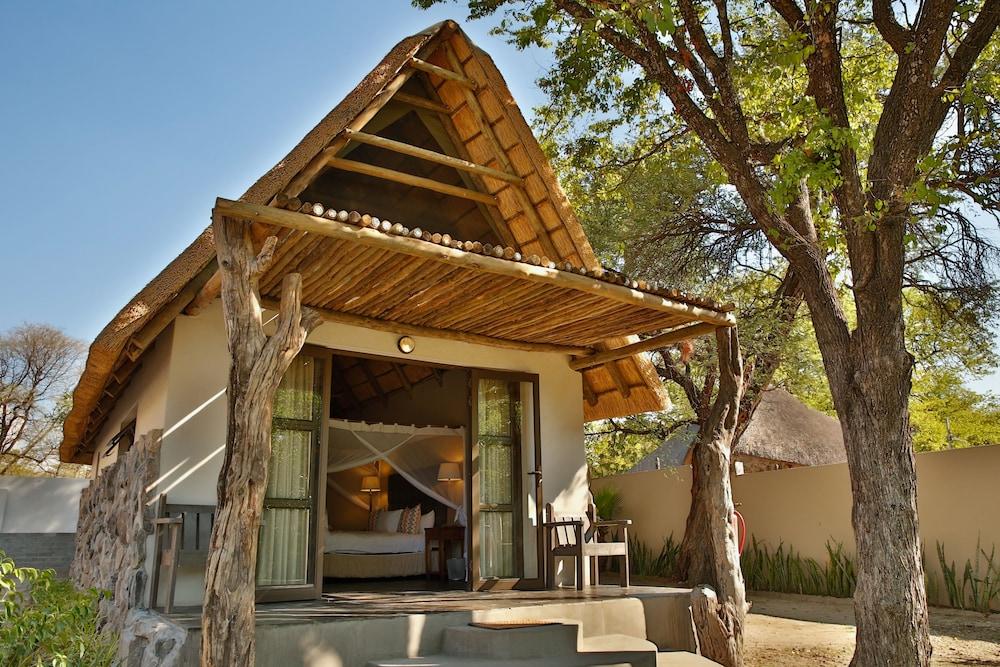 Thamalakane River Lodge マウン エクステリア 写真