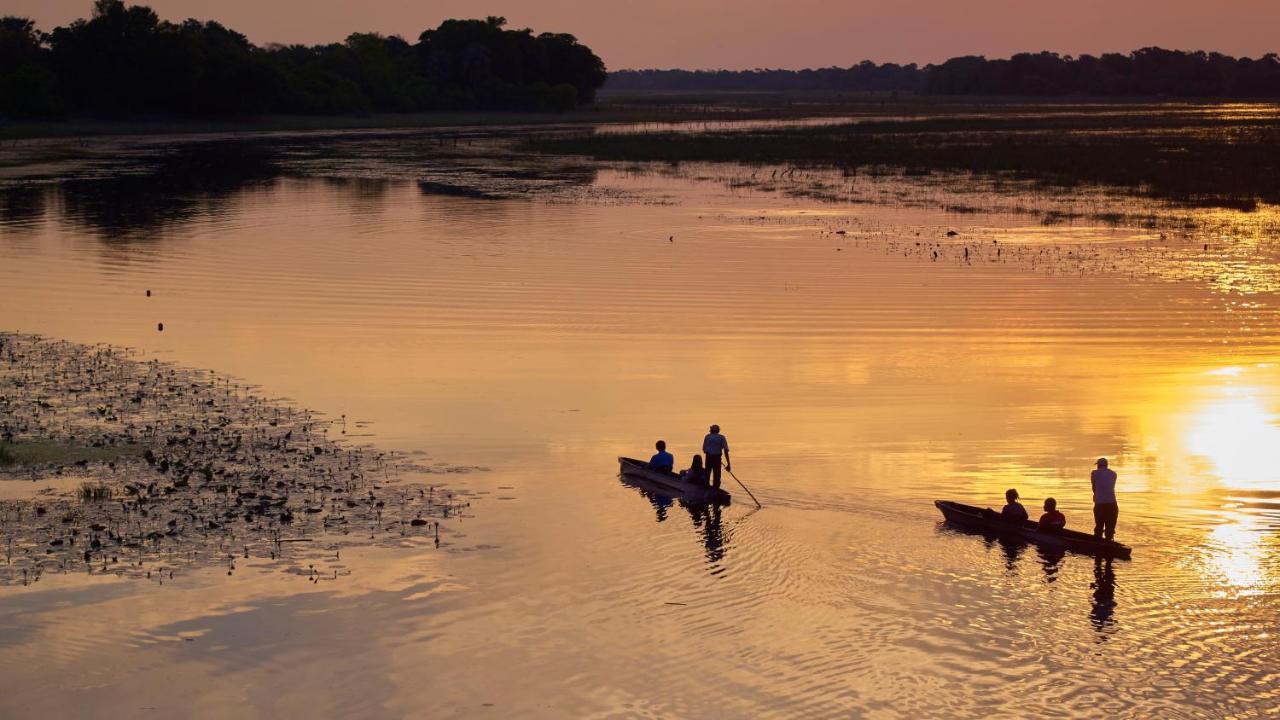 Thamalakane River Lodge マウン エクステリア 写真